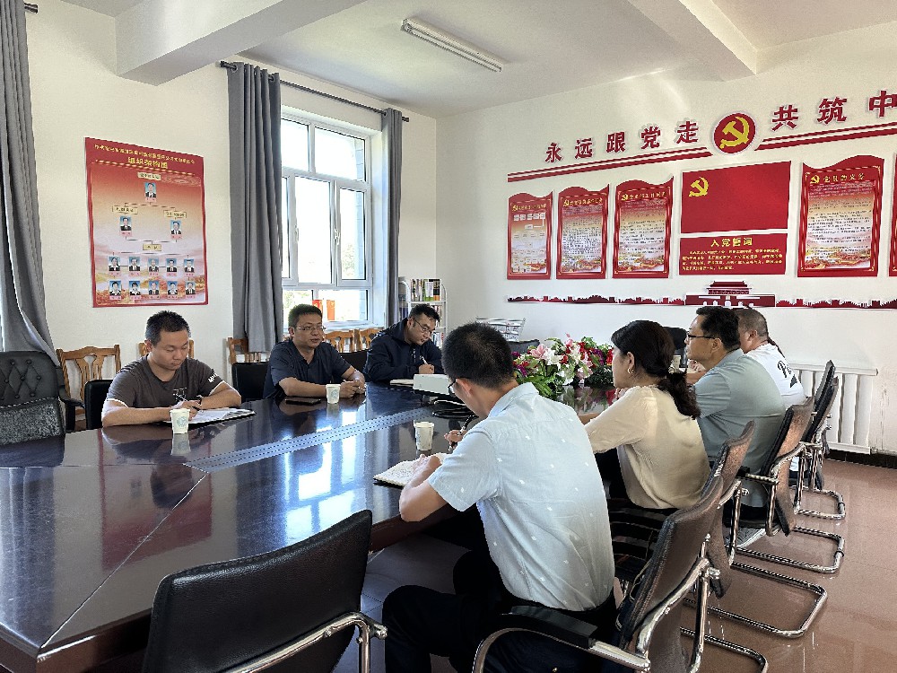 奎屯市誠潔環(huán)?？萍加邢挢?zé)任公司 迎接克拉瑪依市衛(wèi)健委考察組實地考察